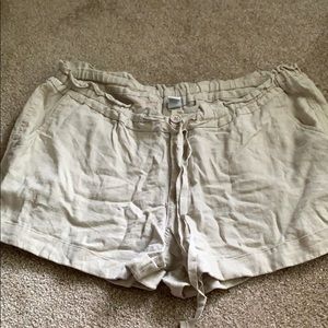 Old Navy Shorts Size 10 Khaki Linen Type Women’s